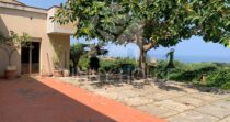 Villa con vista mare e giardino a Cefalù – Contrada San Nicola