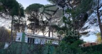 Villa con Ampi Spazi e Terreno a 9 km da Cefalù