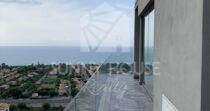 Proprietà panoramica con terrazza di 102 mq e vista mare – Campofelice di Roccella