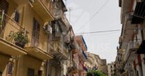 Vendesi appartamento a Lascari con vista mare